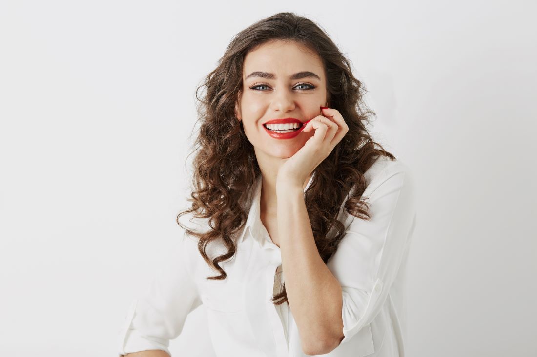 Hollywood Smile in Milton | White Dove Dental Hollywood smile in Milton, bright, natural-looking customized smile result at White Dove Dental